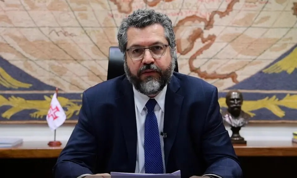 Relembre frases controvertidas de Ernesto Araújo sobre 'globalismo', China, coronavírus e religião