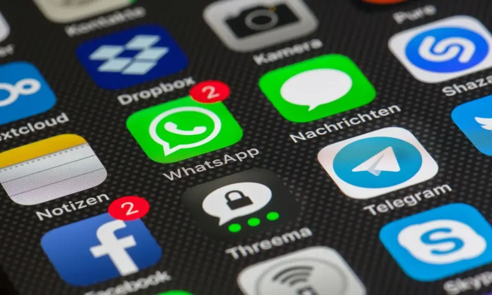 Do globalismo à guerra cultural: como as teorias da conspiração dominaram a política digital