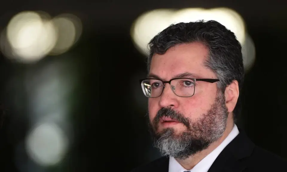 'Estamos tentando recuperar o coração da sociedade liberal', diz chanceler de Bolsonaro