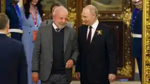 Após encontro com Lula, Brasil abre portas da Marinha para assessor de Putin