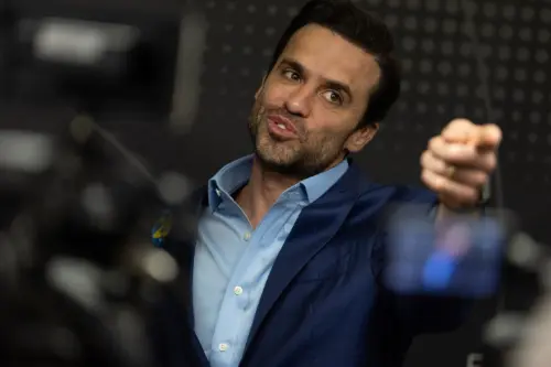 A ligação de Pablo Marçal para Flávio Bolsonaro após registrar candidatura