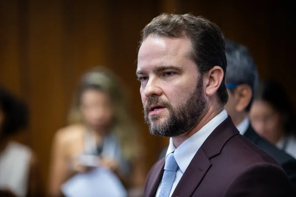 Eleições 2026: ministro da Fazenda defende combater 'pejotização' para conter déficit da Previdência Social