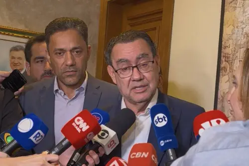 Em evento na Assembleia de Deus, Cury nega ter pedido votos e diz já ser próximo de evangélicos