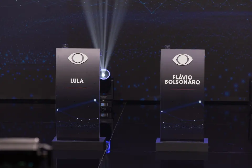 Pesquisa Quaest: um a cada três eleitores diz 'querer votar menos' em candidato que falta a debate