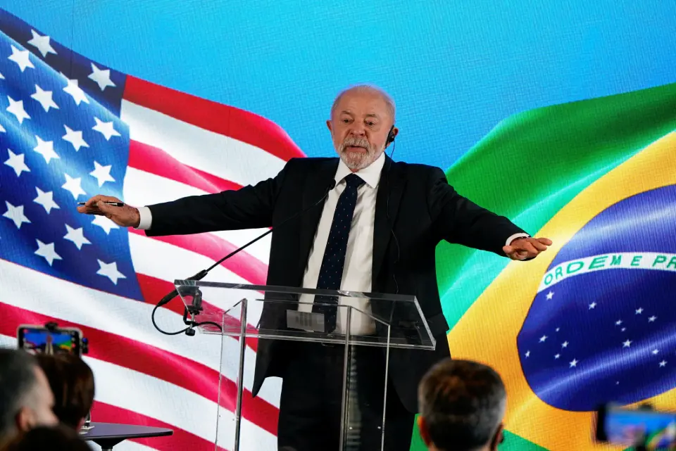 Lula afirma ter dito a Trump que Brasil não aceita 'ingerência de ninguém nas eleições'