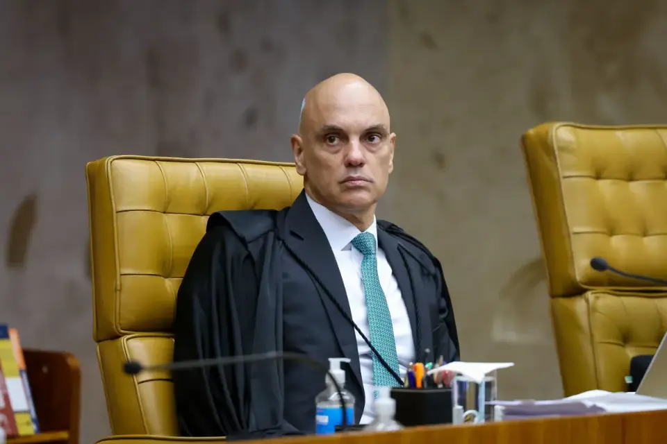 Nos corredores, Moraes demonstra frieza e ignora gravidade da crise