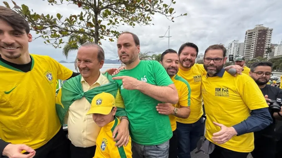 Santa Catarina: por que o clã Bolsonaro aposta no Estado como catapulta eleitoral