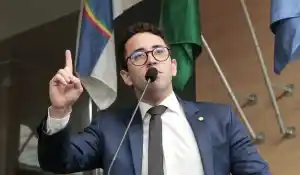Candidato do PL diz ter “medo do odor” em ato de mulheres negras
