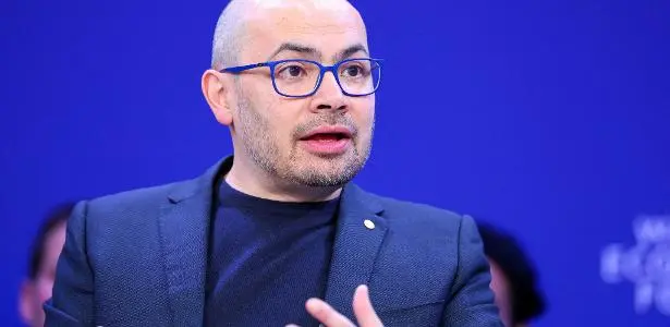 Google entra no coro pela desaceleração da IA