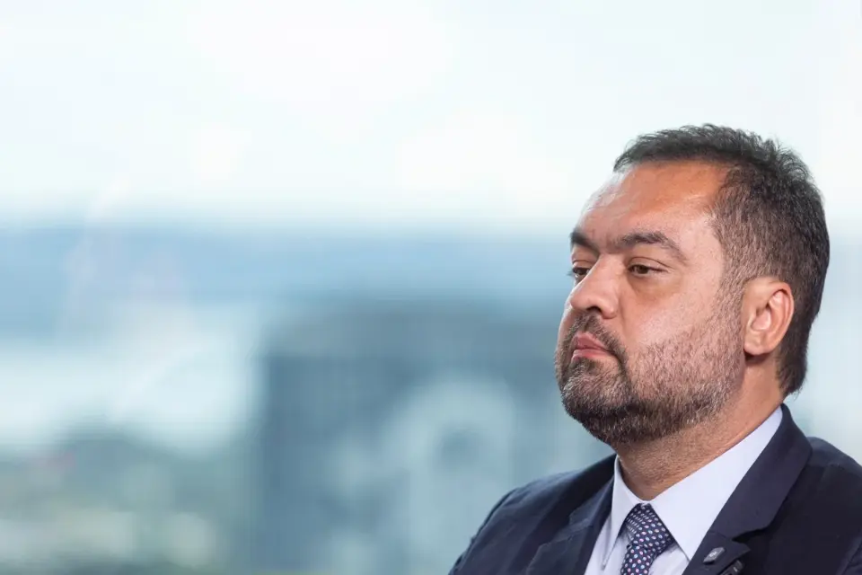 Cláudio Castro nega interferência em contato com Mendonça sobre Cabral