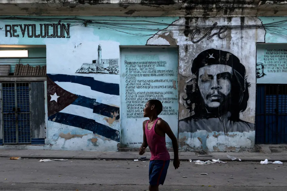 Revolução e crise em Cuba estão entre os temas clássicos do vestibular; você acerta estas questões?