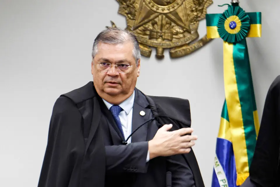 Investigação não aponta destino de R$ 6 mi recebidos por entidade ligada à produtora de 'Dark Horse'