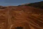 Medida mira expansão da atividade na busca por terras raras, níquel, nióbio, potássio e fosfato. Nova resolução padroniza exigências no país e permite sondagens e perfurações sem licença ambiental em atividades de baixo risco