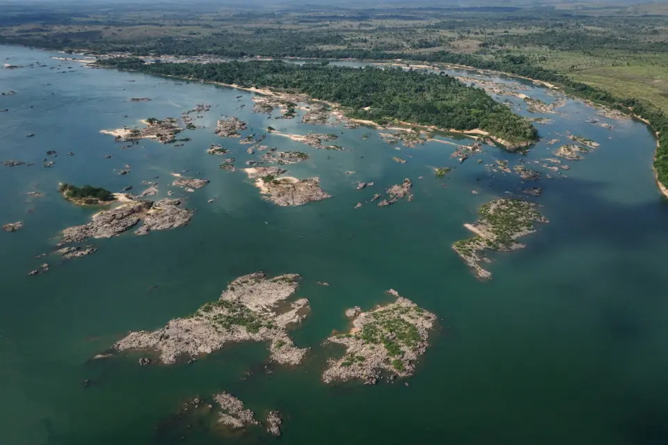 Pescadores pedem tombamento de pedral no Pará para vetar hidrovia