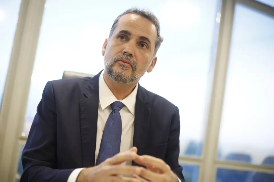 Ministro diz que Lula fará ajuste das contas em 4 anos e vê 'conversa fiada' de Flávio