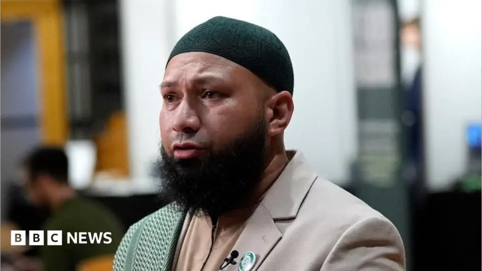 Vice-líder do Partido Verde, Mothin Ali é ligado a aluguéis de imóveis em Leeds