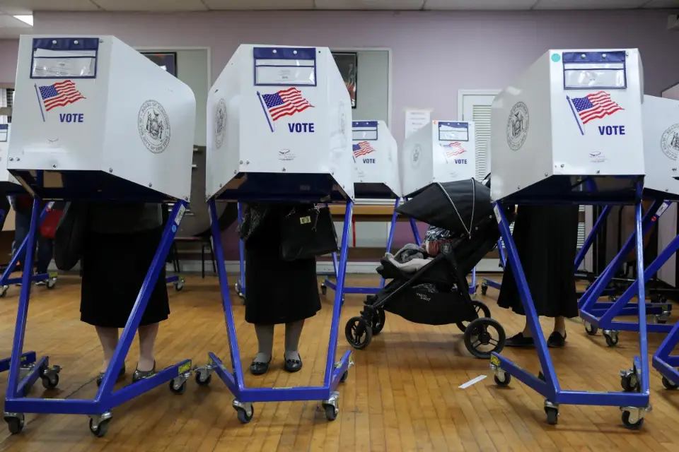Voto antecipado bate recorde histórico nos Estados Unidos