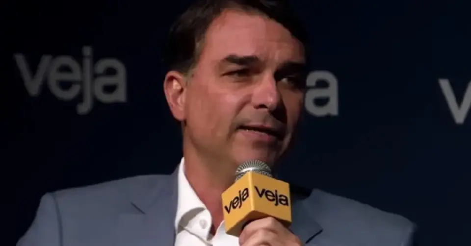 O trauma que leva o PL a rejeitar possibilidade de Flávio ter chapa puro-sangue