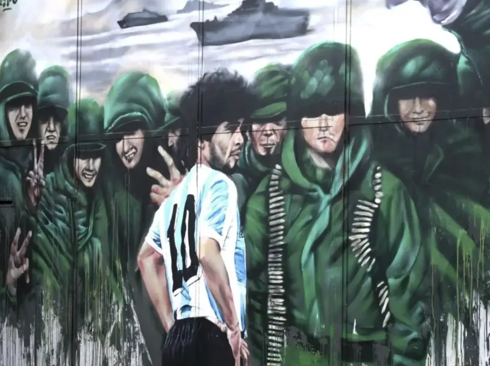 Entenda por que Argentina x Inglaterra evoca a memória da Guerra das Malvinas e rivalidade além do futebol