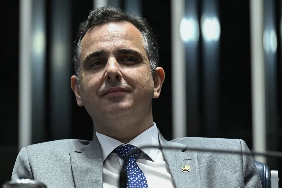 PF afirma que presidente da Conafer buscou apoio de Pacheco para comando do INSS