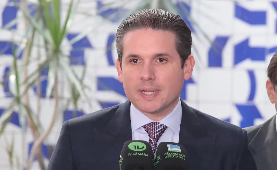 Motta conversa com líderes sobre resposta a Dino, mas PT e PSOL dizem ter ficado de fora das articulações