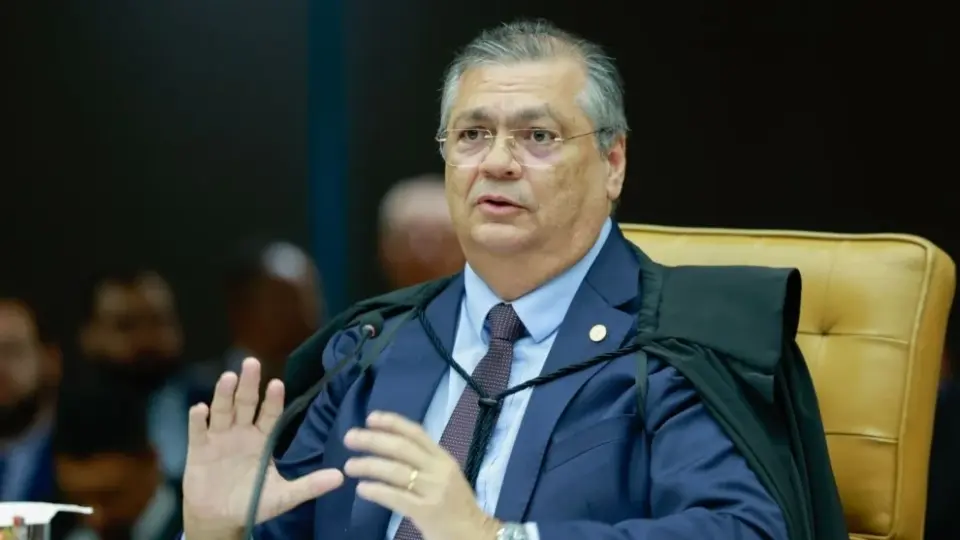 Emendas parlamentares: Flávio Dino intima partidos a esclarecerem