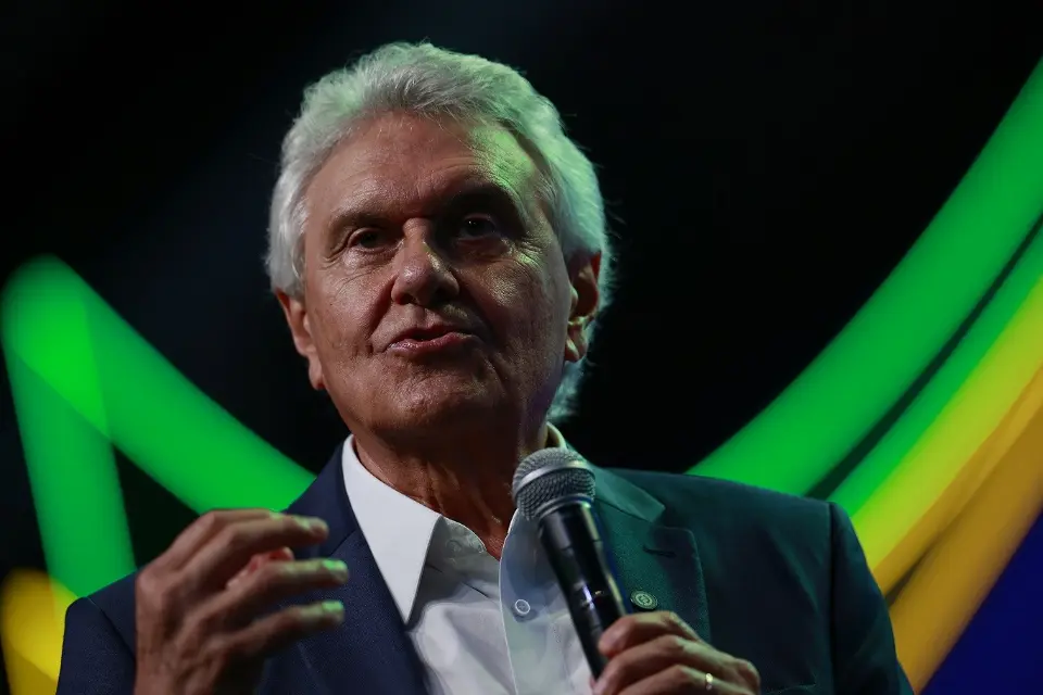 Caiado critica Lula e Flávio Bolsonaro após anúncio de tarifaço dos EUA: 'A polarização está saindo cara para o país'