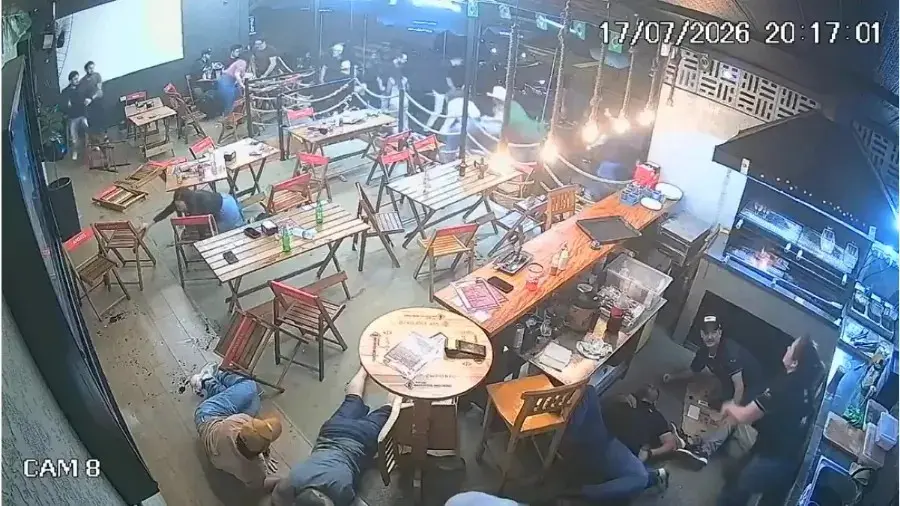 Ataque a tiros em conveniência deixa três mortos e dois feridos no Paraná