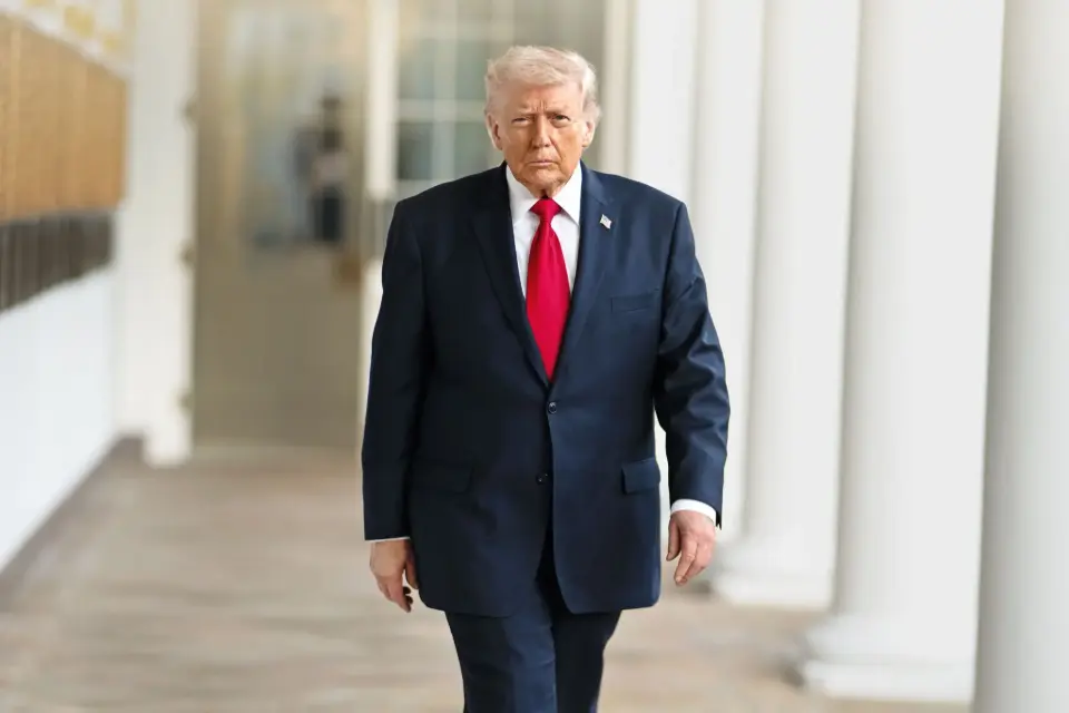 EUA foram informados sobre plano do Irã para matar Trump, diz jornal